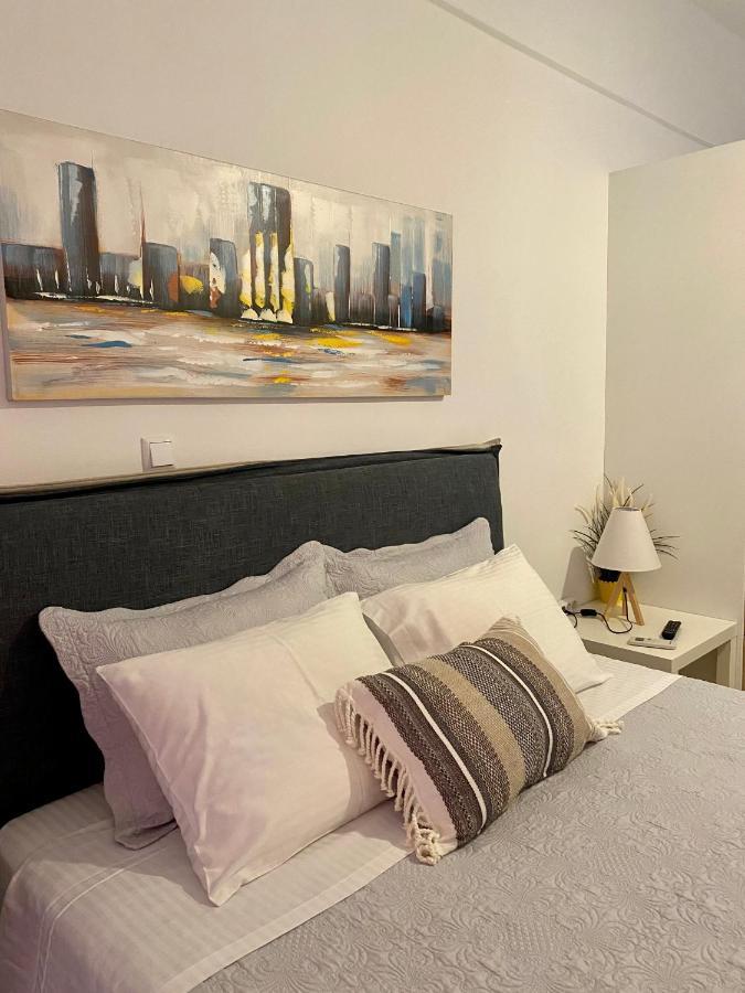 Rania'S House Apartment Methana Luaran gambar